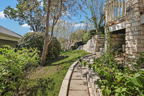 Tiny photo for 6911 Cat Creek RUN, Austin, TX 78731 (MLS # 9859266)