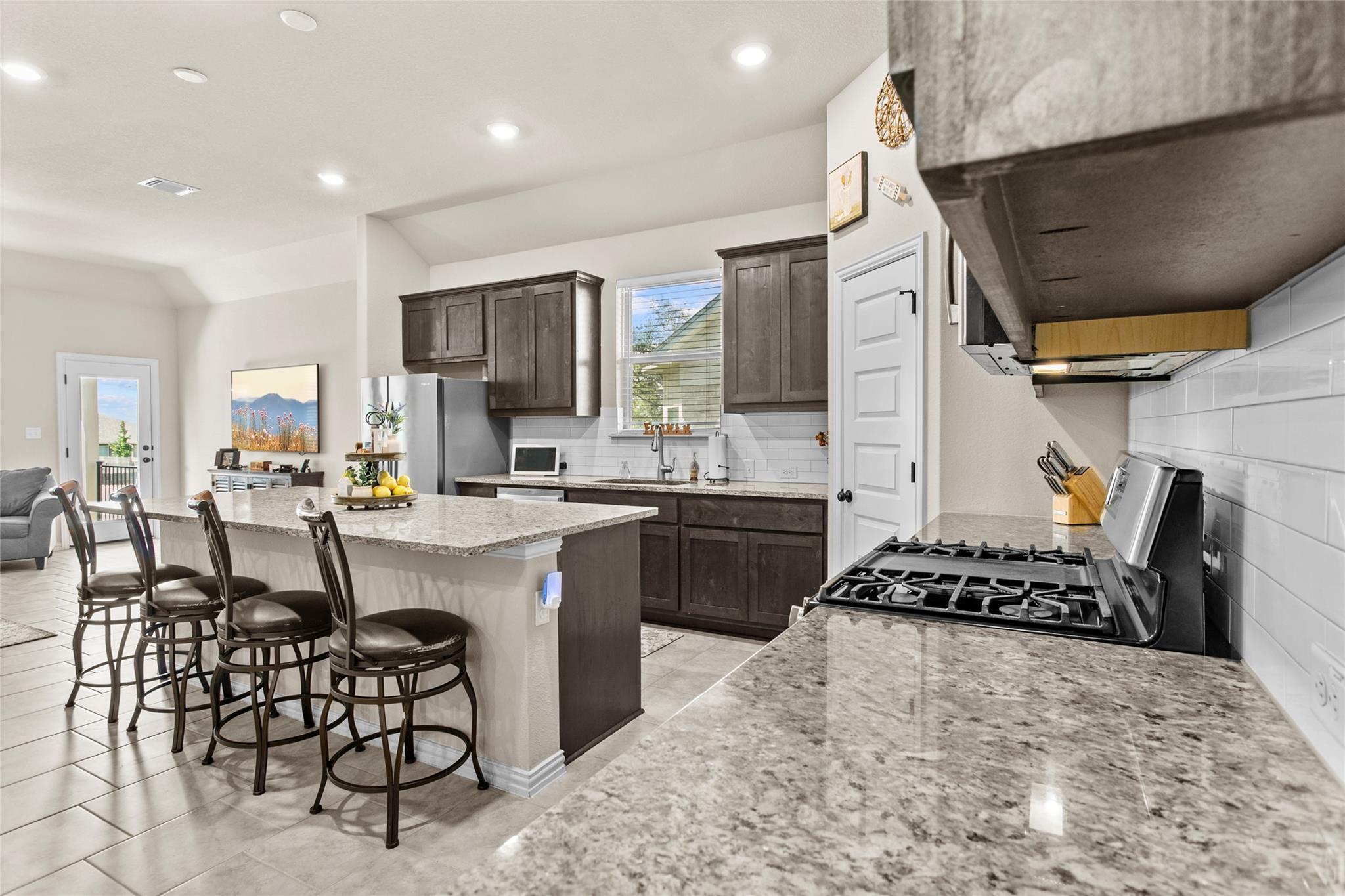 205 Goshen DR