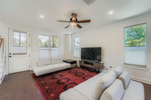 Tiny photo for 2709 E 13th ST, Austin, TX 78702 (MLS # 5507985)