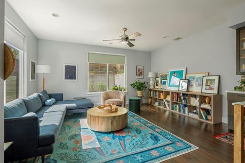 2812 Oak Springs DR 2 Austin TX 78702