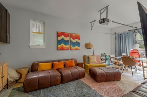 Tiny photo for 2812 Oak Springs DR #2, Austin, TX 78702 (MLS # 1118002)