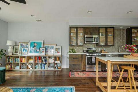 Tiny photo for 2812 Oak Springs DR #2, Austin, TX 78702 (MLS # 1118002)