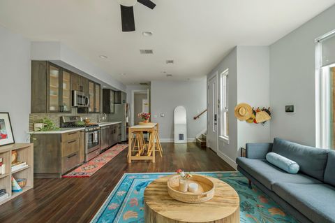 Tiny photo for 2812 Oak Springs DR #2, Austin, TX 78702 (MLS # 1118002)