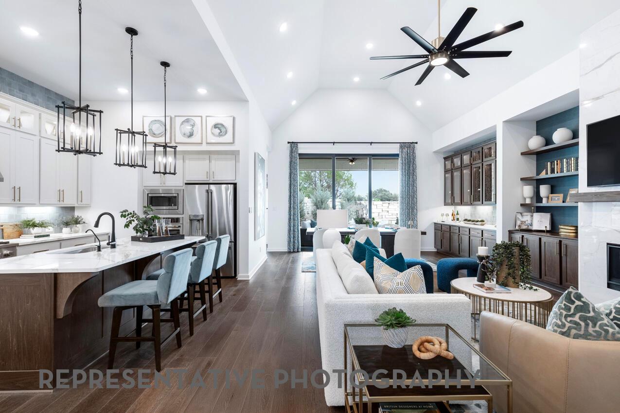 1700 Crimson Sunset DR