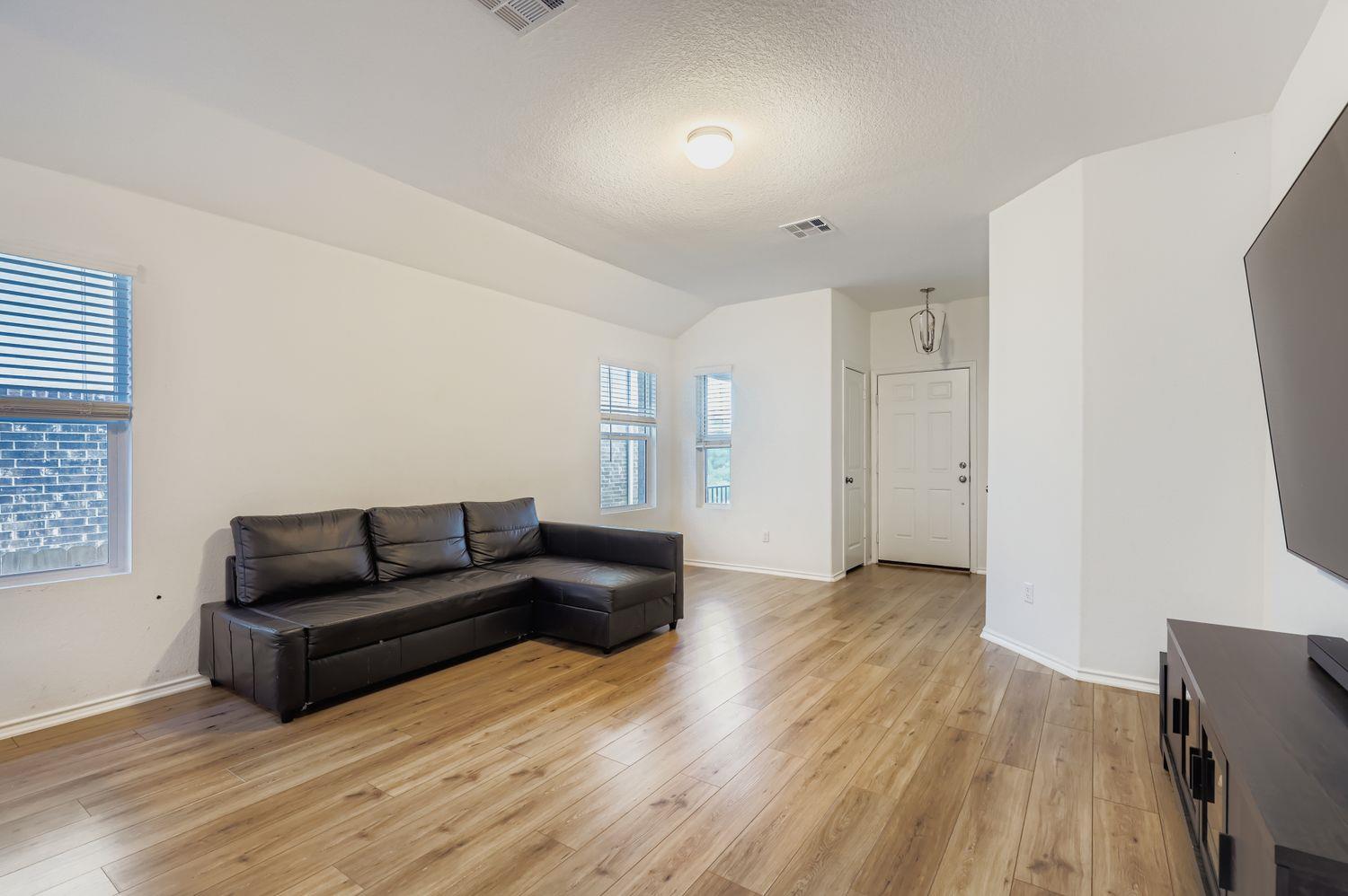 8212 Purple Aster PASS