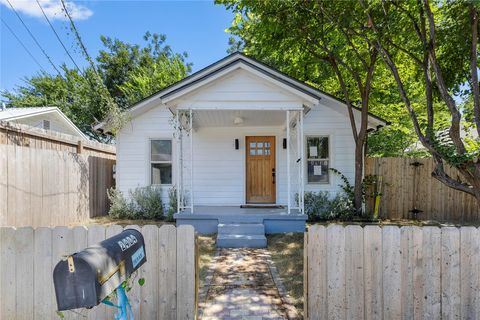 Tiny photo for 2404 Santa Rita ST, Austin, TX 78702 (MLS # 3490801)