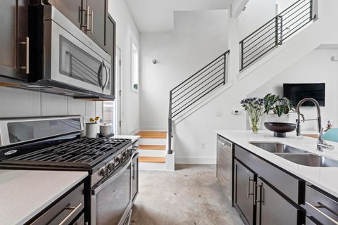 Tiny photo for 1304 Palo Duro RD #B, Austin, TX 78757 (MLS # 6502275)