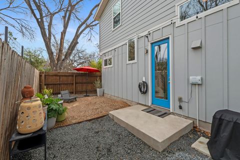 Tiny photo for 1304 Palo Duro RD #B, Austin, TX 78757 (MLS # 6502275)