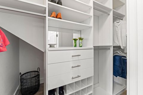 Tiny photo for 1304 Palo Duro RD #B, Austin, TX 78757 (MLS # 6502275)