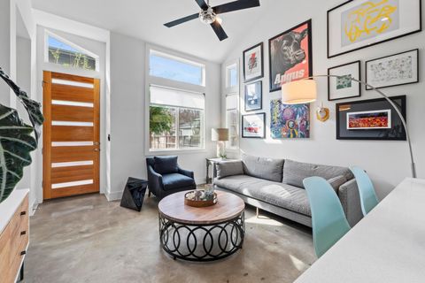 Tiny photo for 1304 Palo Duro RD #B, Austin, TX 78757 (MLS # 6502275)