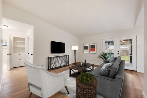 Tiny photo for 4605 Brassiewood DR, Austin, TX 78744 (MLS # 5436356)