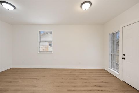 Tiny photo for 4605 Brassiewood DR, Austin, TX 78744 (MLS # 5436356)