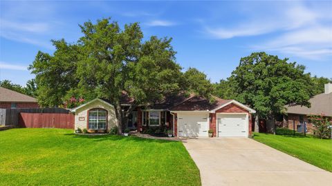 Photo of 302 Wrought Iron DR, Harker Heights, TX 76548 (MLS # 9374375)