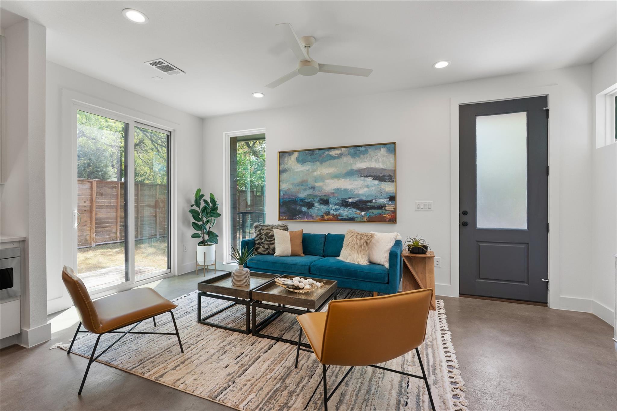 2200 La Casa DR