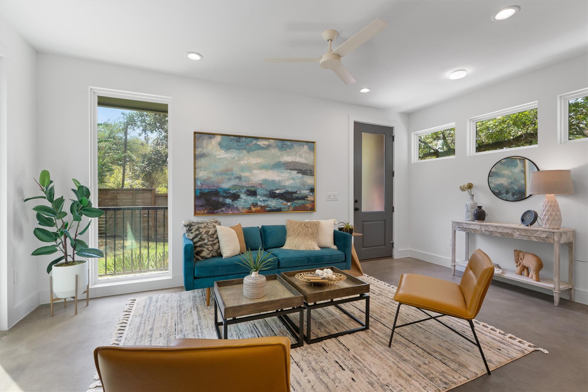 2200 La Casa DR