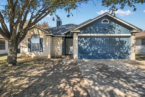 819 Sonny DR Leander TX 78641