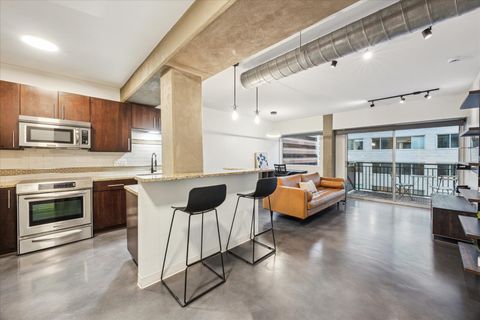 Photo of 800 Brazos ST #1002, Austin, TX 78701 (MLS # 7092380)