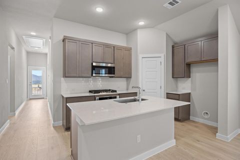 Tiny photo for 8017 Shining Flor RUN, Lago Vista, TX 78645 (MLS # 4749411)