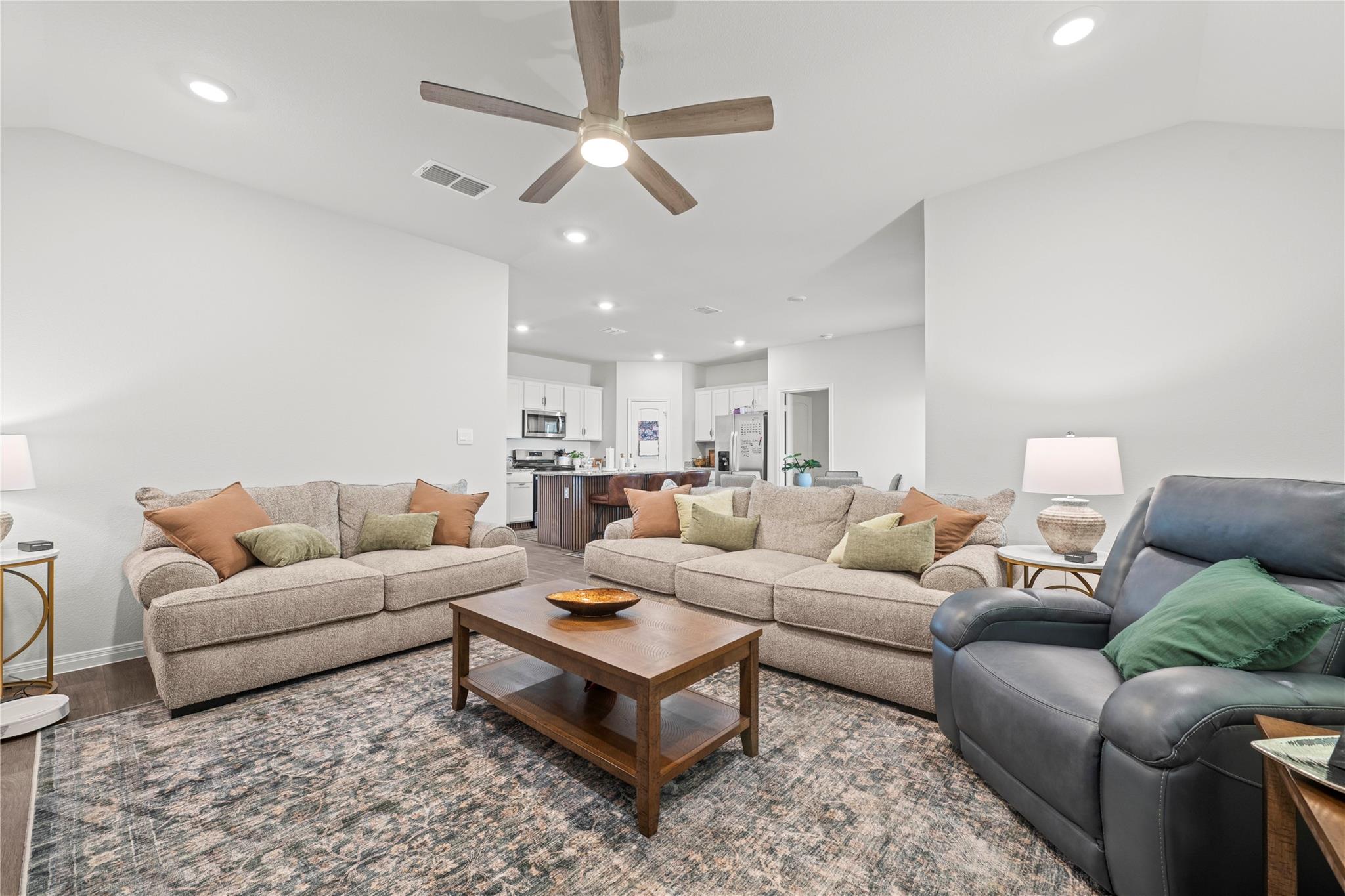 14005 Carper DR