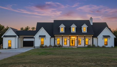 Photo of 23937 Oscar RD, Spicewood, TX 78669 (MLS # 2120953)