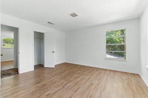 Tiny photo for 2401 Homedale CIR, Austin, TX 78704 (MLS # 5830616)