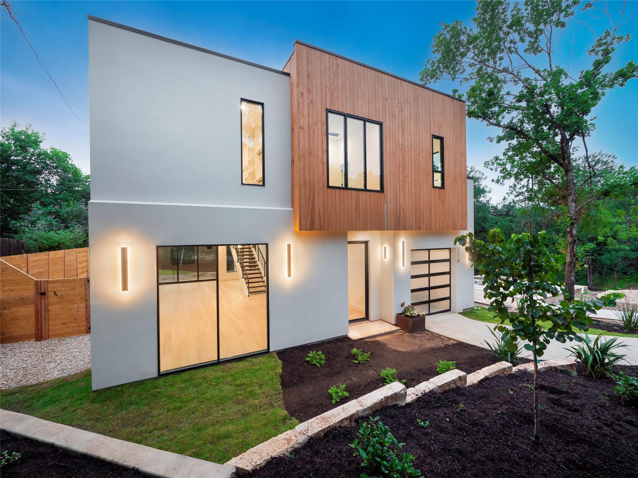 View Austin, TX 78704 house