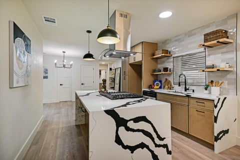 Tiny photo for 2406 Santa Maria ST, Austin, TX 78702 (MLS # 2020597)