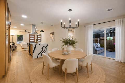 Tiny photo for 2406 Santa Maria ST, Austin, TX 78702 (MLS # 2020597)