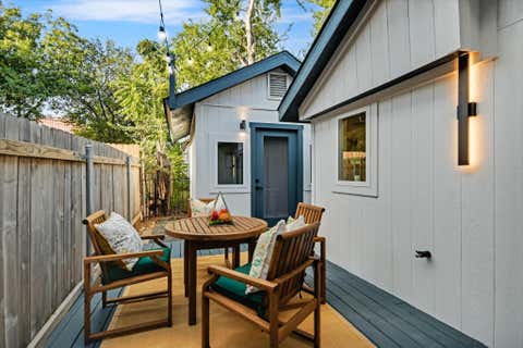 Tiny photo for 2406 Santa Maria ST, Austin, TX 78702 (MLS # 2020597)