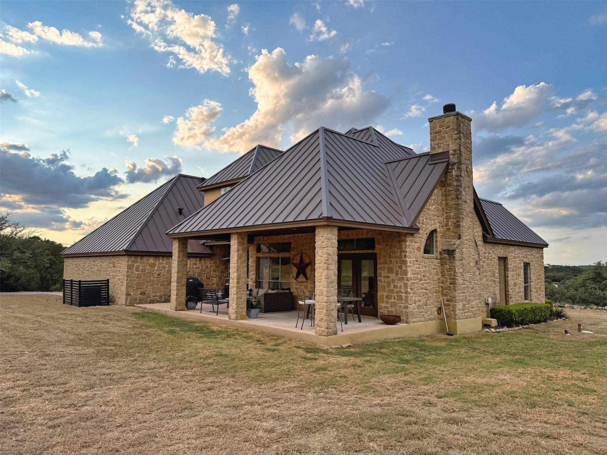 20305 Haystack CV