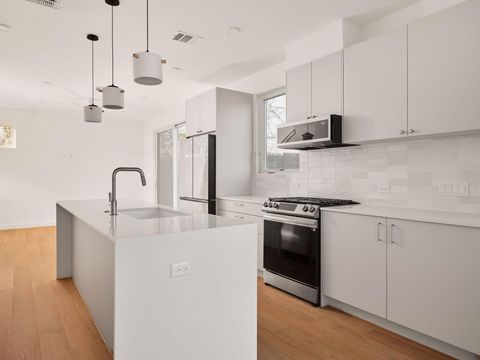 Tiny photo for 3209 Dolphin Dr Dr #2, Austin, TX 78704 (MLS # 4963227)