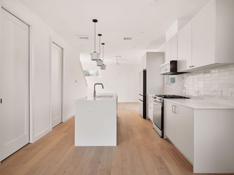 Tiny photo for 3209 Dolphin Dr Dr #2, Austin, TX 78704 (MLS # 4963227)