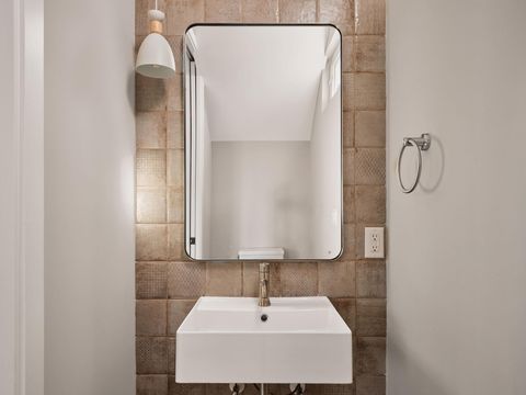 Tiny photo for 3209 Dolphin Dr Dr #2, Austin, TX 78704 (MLS # 4963227)