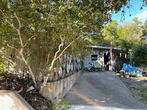 Photo of 808 W Mary ST, Austin, TX 78704 (MLS # 6689201)