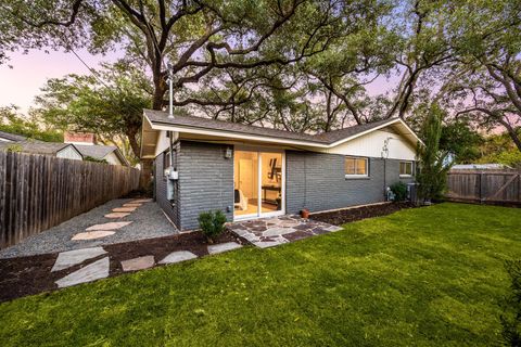 Tiny photo for 3006 Carlisle DR, Austin, TX 78757 (MLS # 2207777)