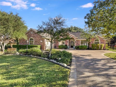 Photo of 207 Tellus ST, Lakeway, TX 78734 (MLS # 3454386)