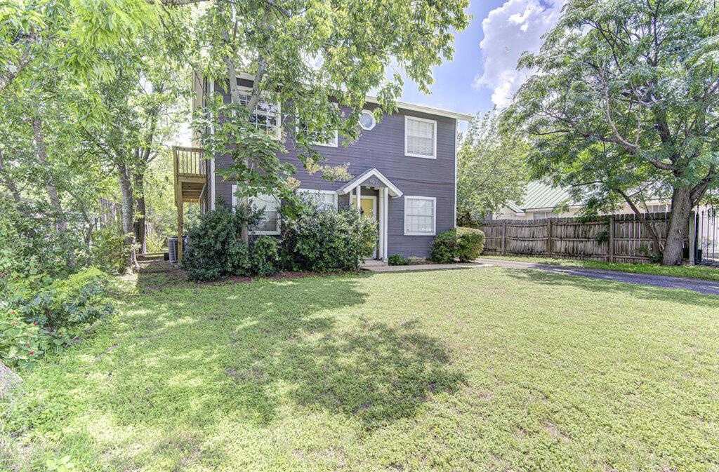 907 Taulbee LN