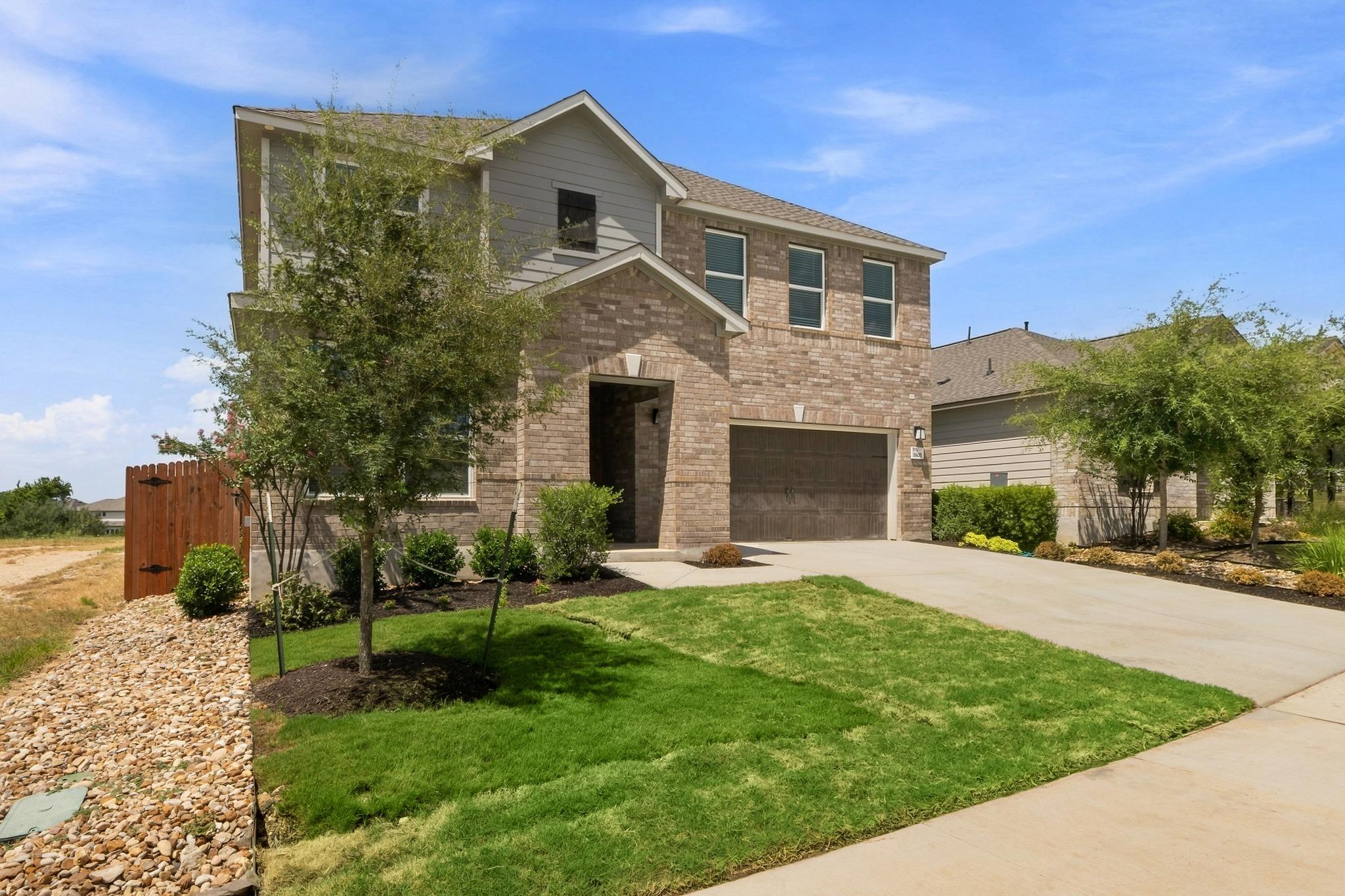 1805 Garlock DR