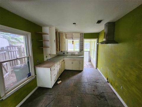 Tiny photo for 4521 Avenue D, Austin, TX 78751 (MLS # 3963148)