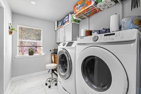 Tiny photo for 3308 Bengston ST, Austin, TX 78702 (MLS # 5084679)