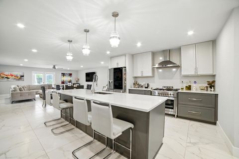 Tiny photo for 3308 Bengston ST, Austin, TX 78702 (MLS # 5084679)