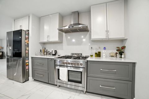 Tiny photo for 3308 Bengston ST, Austin, TX 78702 (MLS # 5084679)