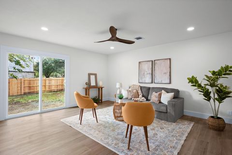 Tiny photo for 17901 Narsitin LN, Pflugerville, TX 78660 (MLS # 8977736)