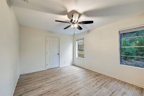 Tiny photo for 18502 E Lakeview DR, Jonestown, TX 78645 (MLS # 3471132)