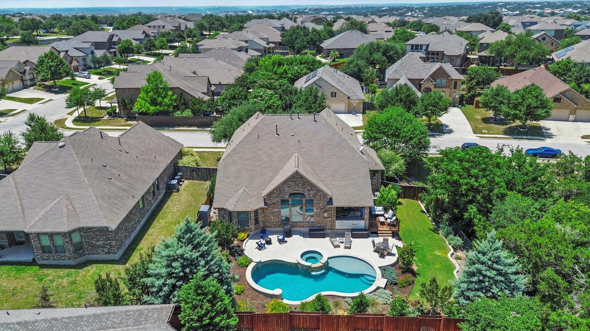 2700 Outlook Ridge LOOP