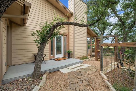 A home in Lago Vista