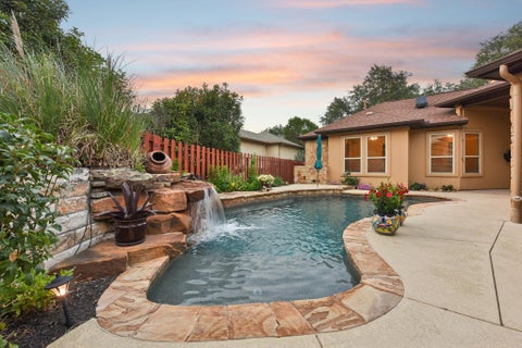 Photo of 101 Indian Bend DR, Austin, TX 78734 (MLS # 6178387)