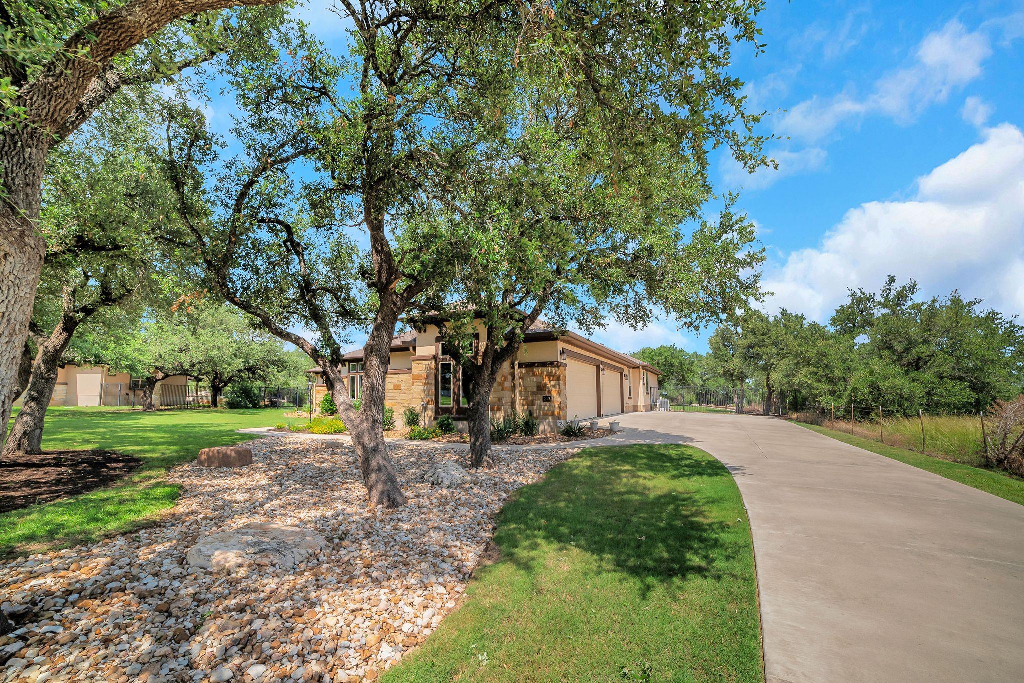 213 Woodland Hills DR
