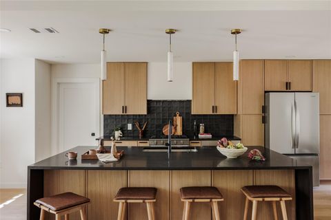 Photo of 1707 Westmoor DR, Austin, TX 78723 (MLS # 7974956)