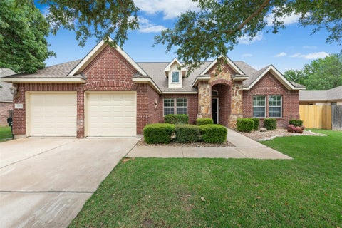 Photo of 30013 Edgewood DR, Georgetown, TX 78628 (MLS # 5066365)